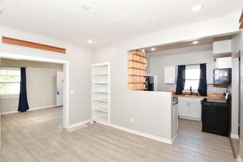 4110 E 10th Street Indianapolis IN 46201