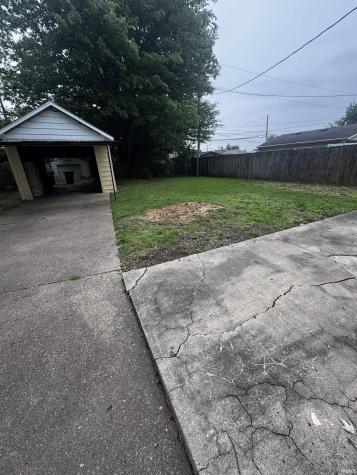 2533 N Sherman Street Evansville IN 47712