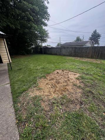 2533 N Sherman Street Evansville IN 47712