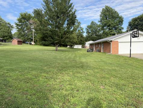 288 Locust Drive Bloomfield IN 47424
