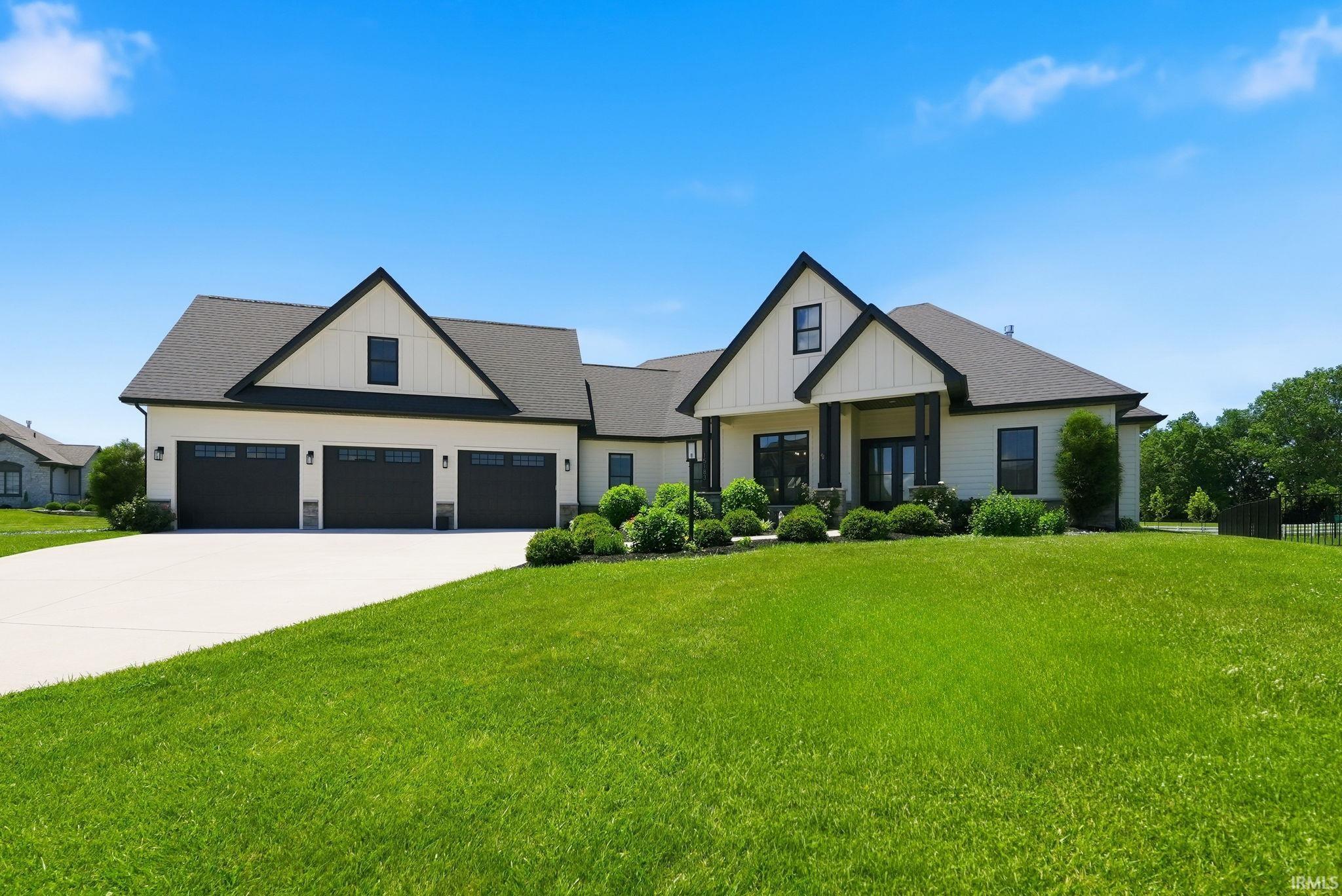 15183 Whisper Rock Boulevard Fort Wayne IN 46845