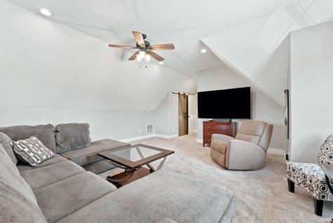 15183 Whisper Rock Boulevard Fort Wayne IN 46845