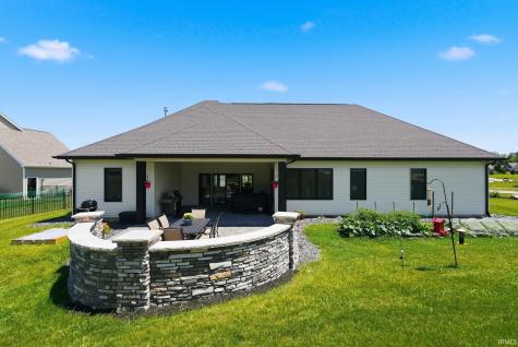 15183 Whisper Rock Boulevard Fort Wayne IN 46845