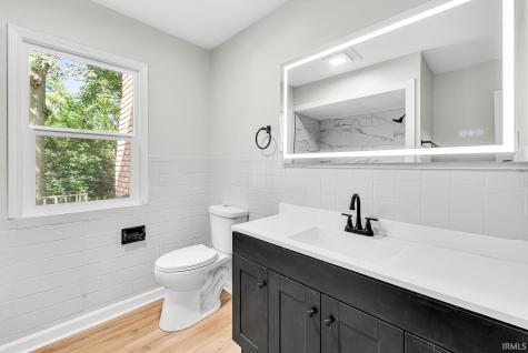 60195 Emerald Drive South Bend IN 46614