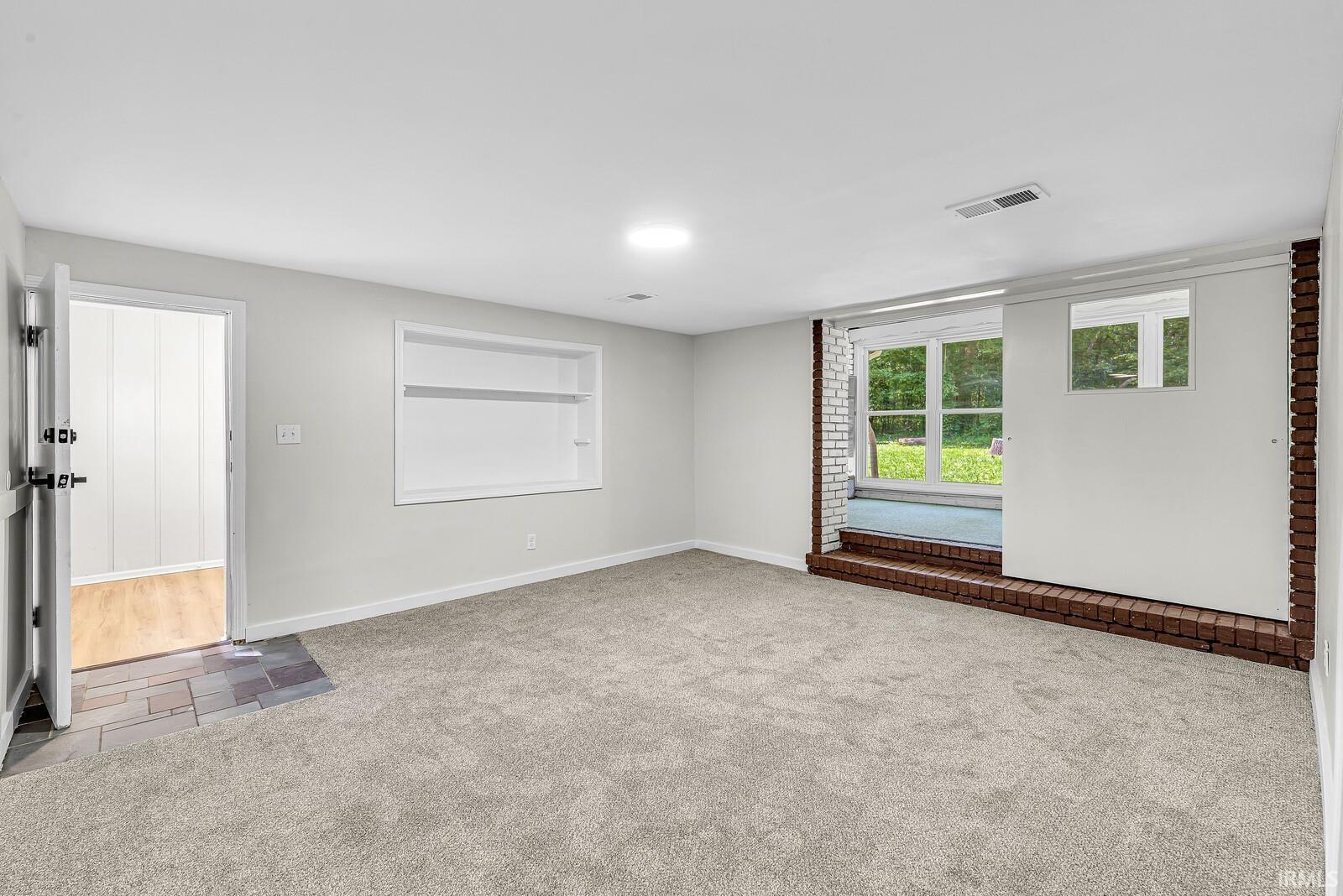 60195 Emerald Drive South Bend IN 46614