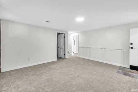 60195 Emerald Drive South Bend IN 46614