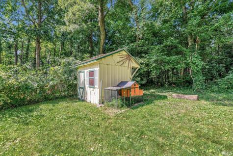 60195 Emerald Drive South Bend IN 46614