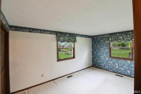 8729 Nicole Drive Fort Wayne IN 46806