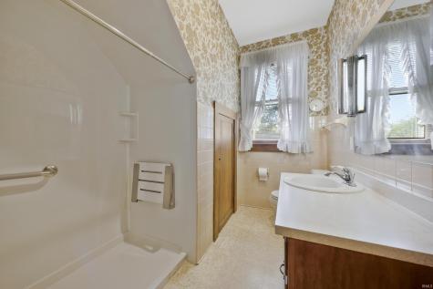 4515 Covert Avenue Evansville IN 47714