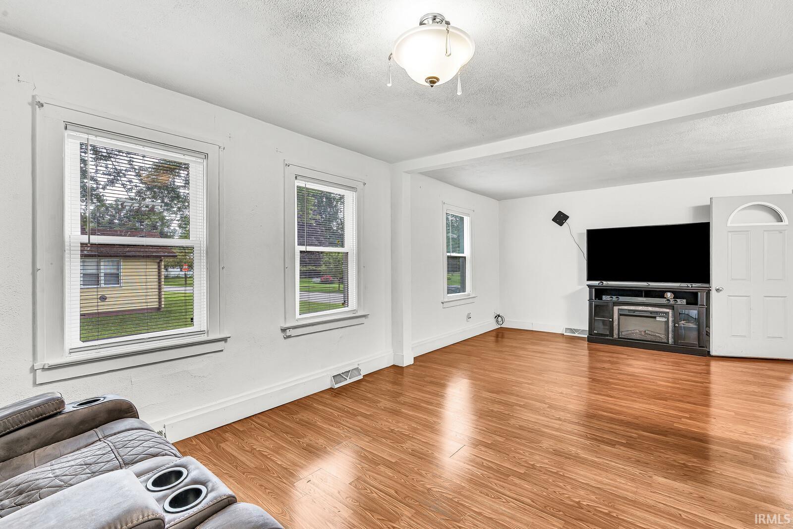 1614 Grant Street Elkhart IN 46514