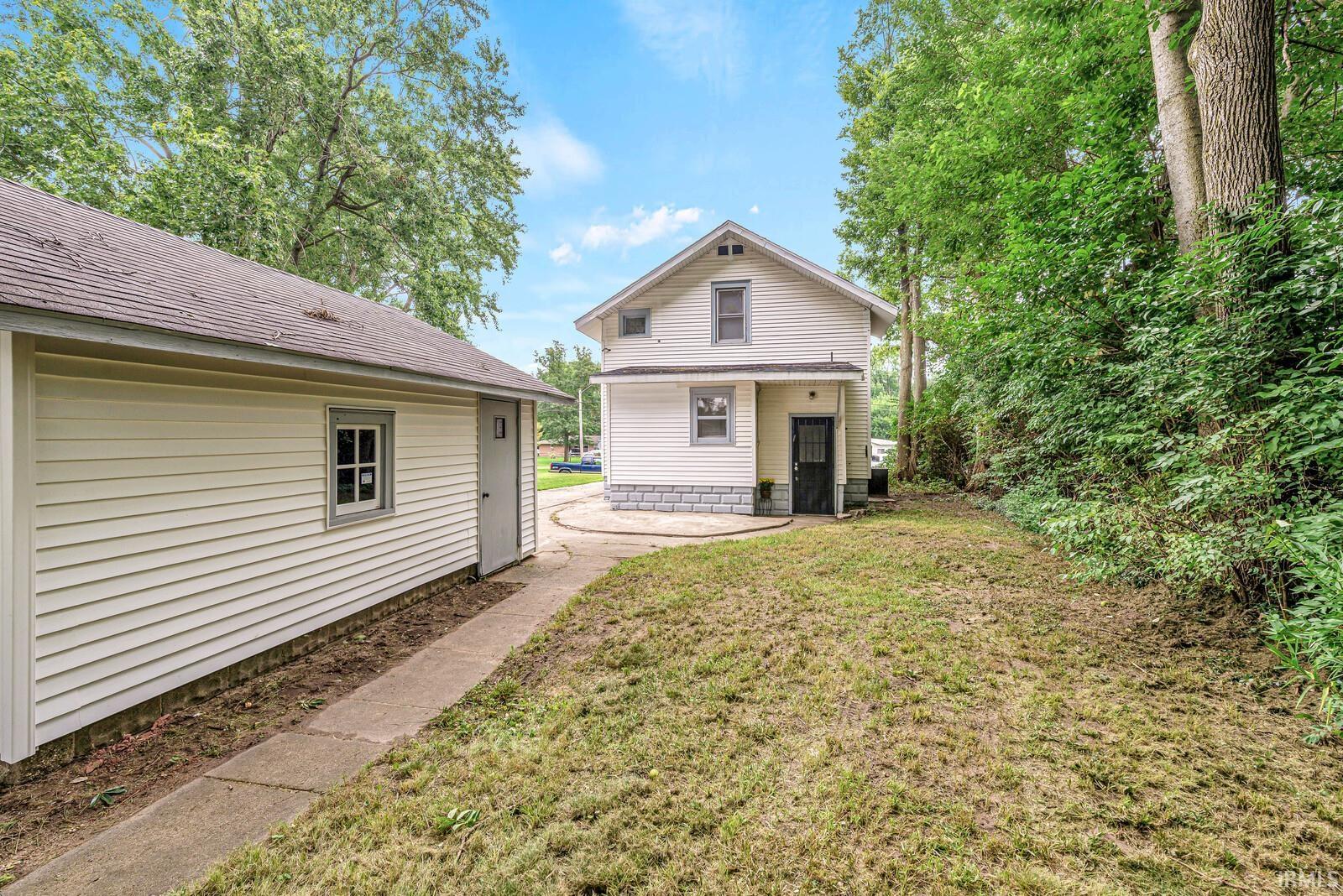 1614 Grant Street Elkhart IN 46514