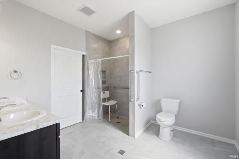 14719 Verona Lakes Passage Fort Wayne IN 46814