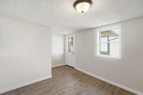 1454 W Mcclurg Street Frankfort IN 46041