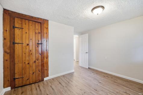 1454 W Mcclurg Street Frankfort IN 46041