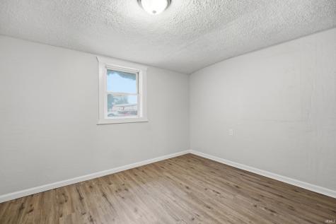 1454 W Mcclurg Street Frankfort IN 46041