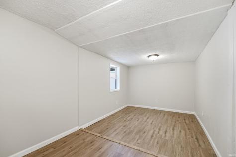 1454 W Mcclurg Street Frankfort IN 46041