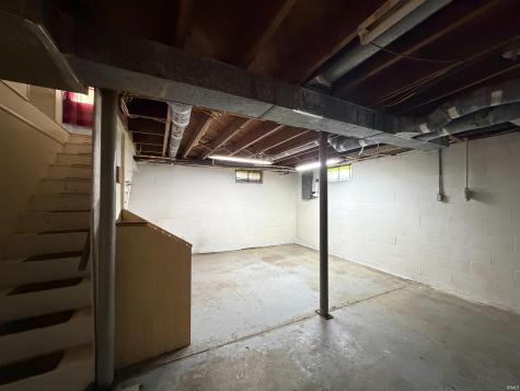 1 Lynwood Drive Washington IN 47501