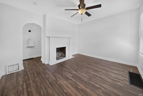 2554 E Riverside Drive Evansville IN 47714