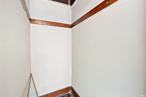 924 W Dewald Street Fort Wayne IN 46802