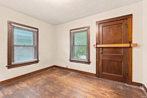 924 W Dewald Street Fort Wayne IN 46802