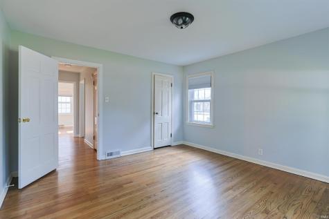 1107 Prospect Drive Mishawaka IN 46544