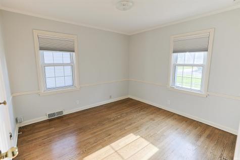 1107 Prospect Drive Mishawaka IN 46544