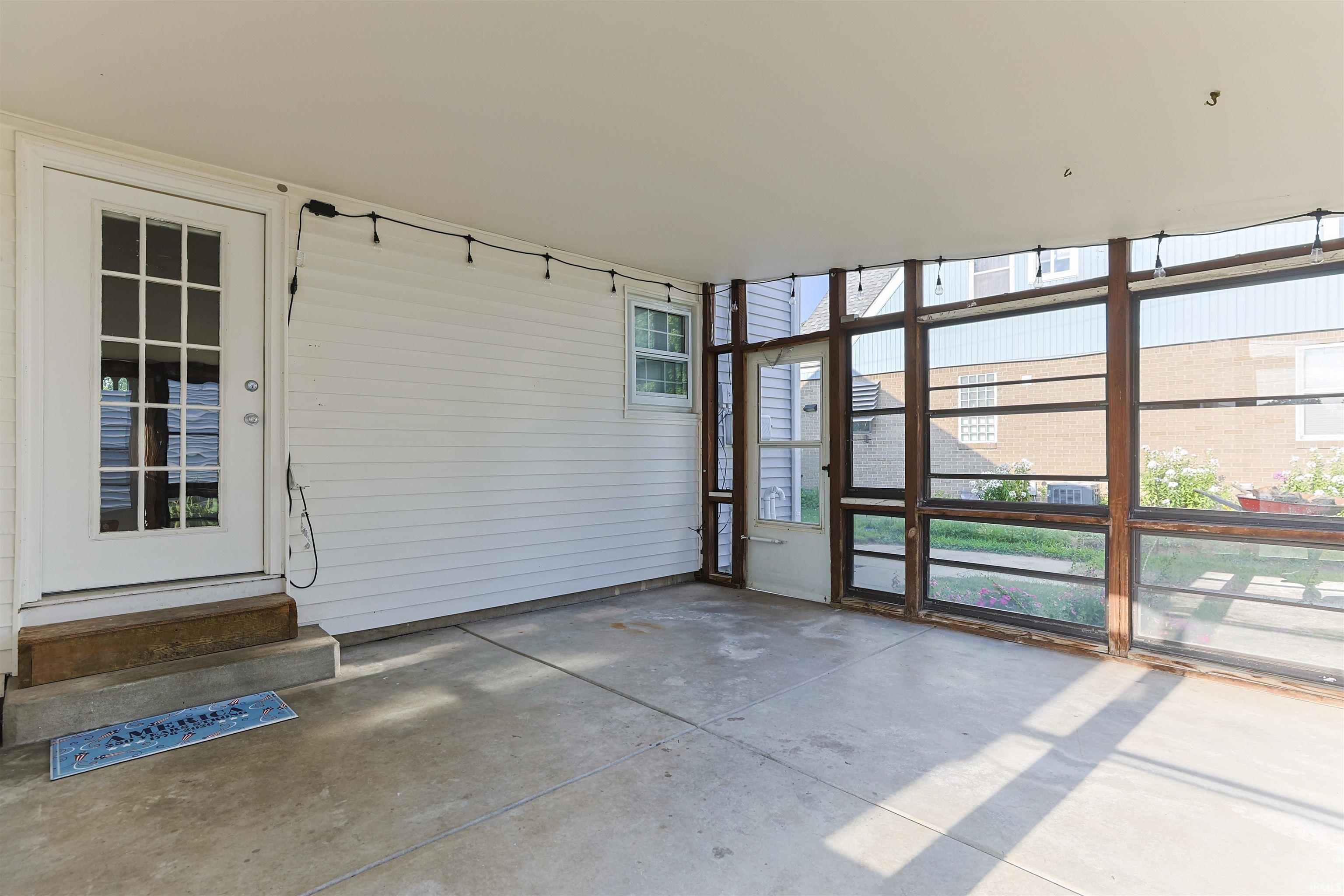 1107 Prospect Drive Mishawaka IN 46544