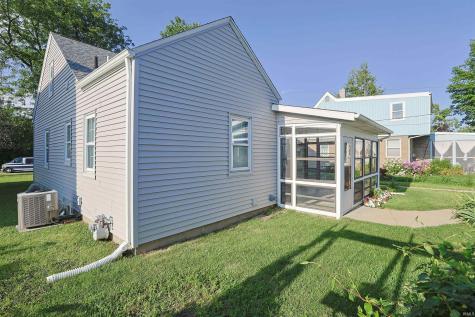 1107 Prospect Drive Mishawaka IN 46544