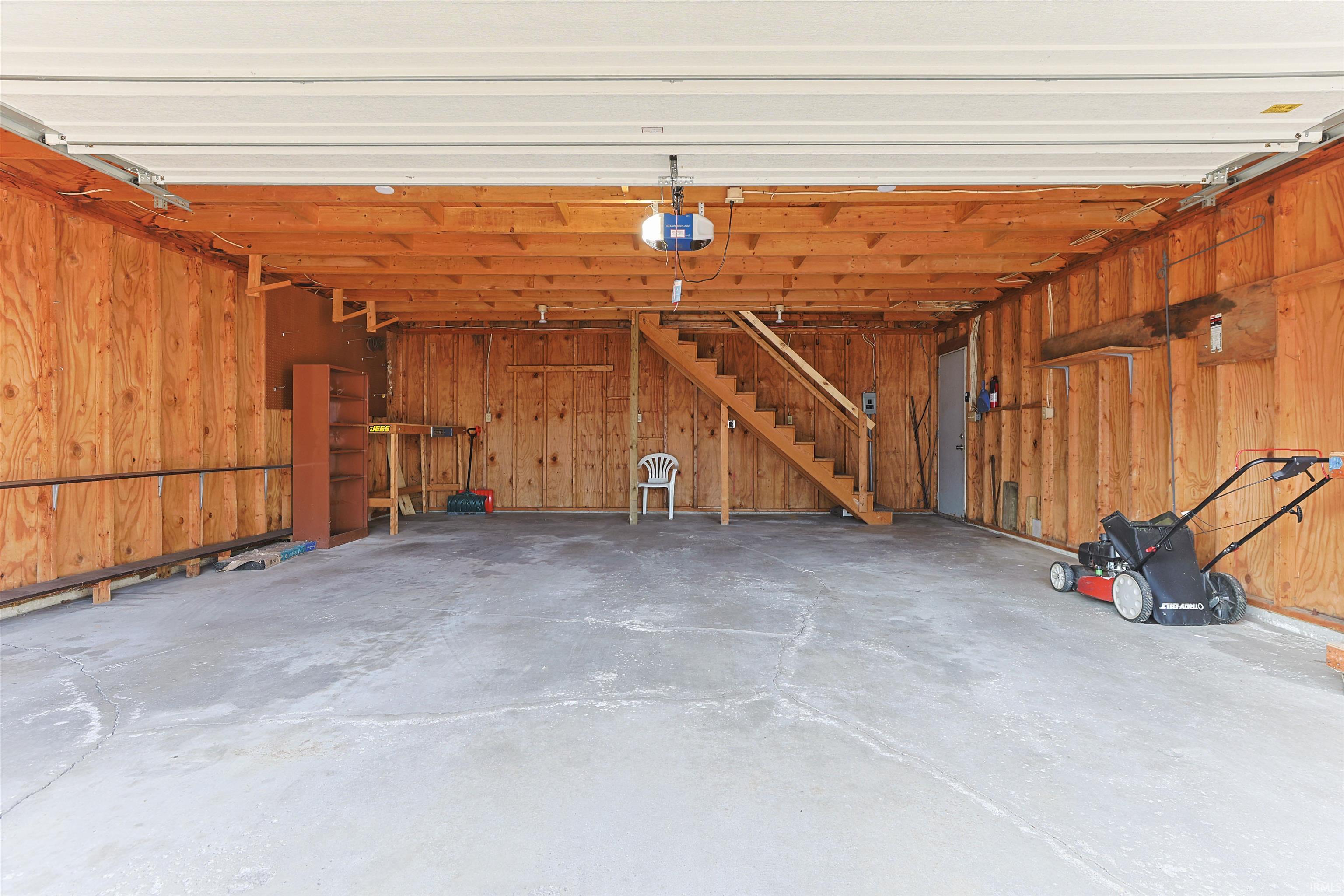 1107 Prospect Drive Mishawaka IN 46544