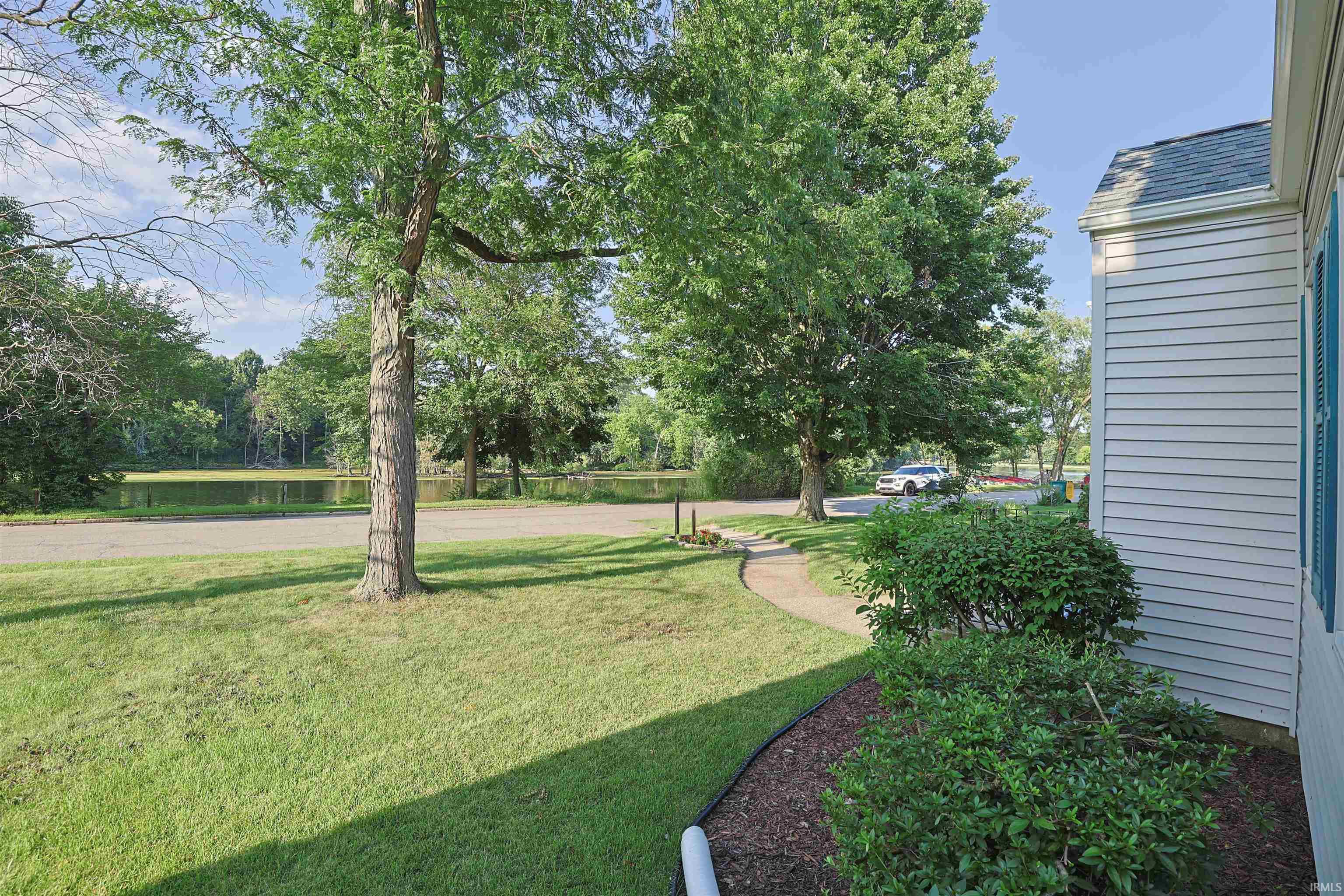 1107 Prospect Drive Mishawaka IN 46544