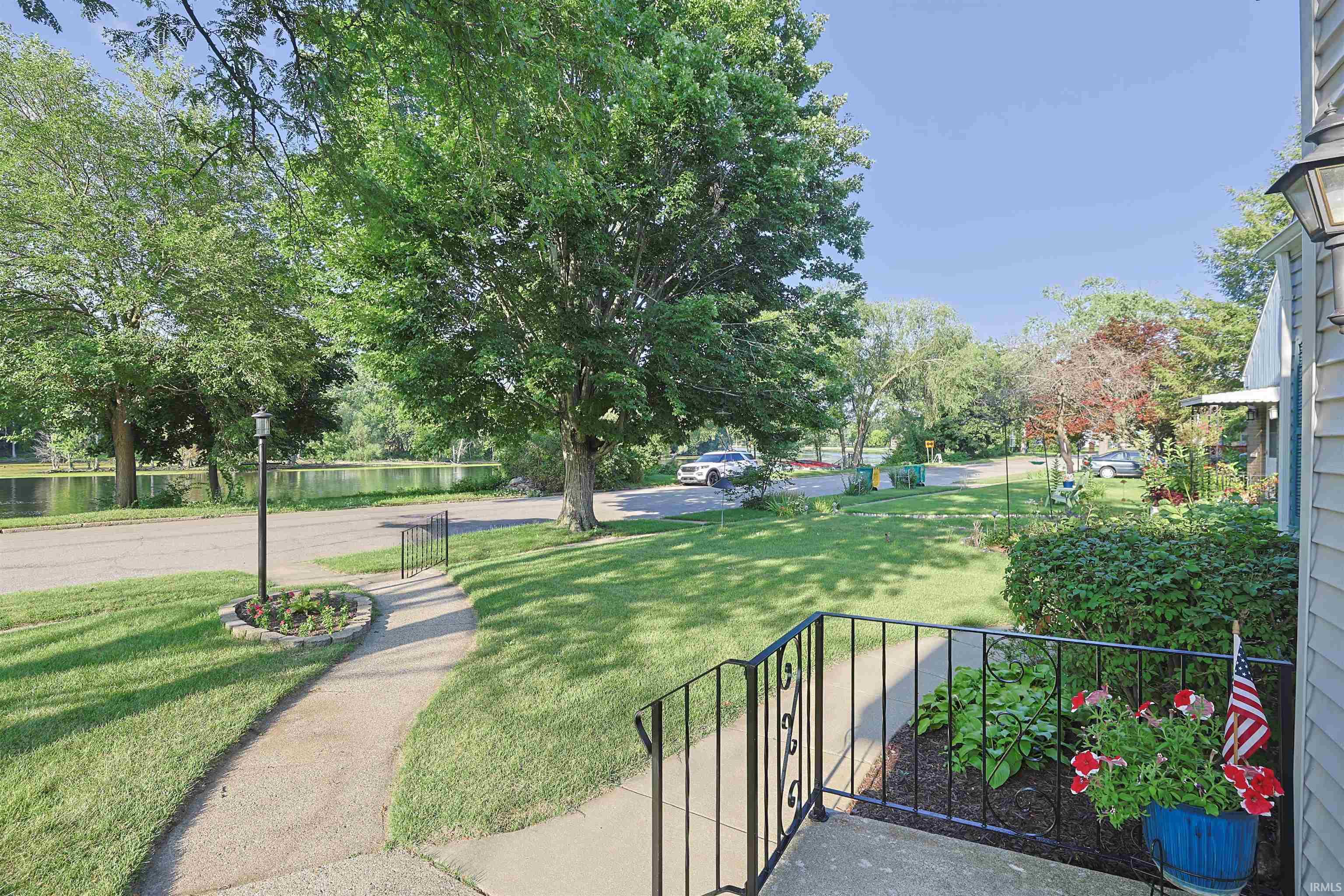 1107 Prospect Drive Mishawaka IN 46544
