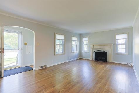 1107 Prospect Drive Mishawaka IN 46544