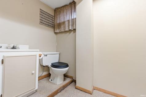 806 Lydia Drive Warsaw IN 46582