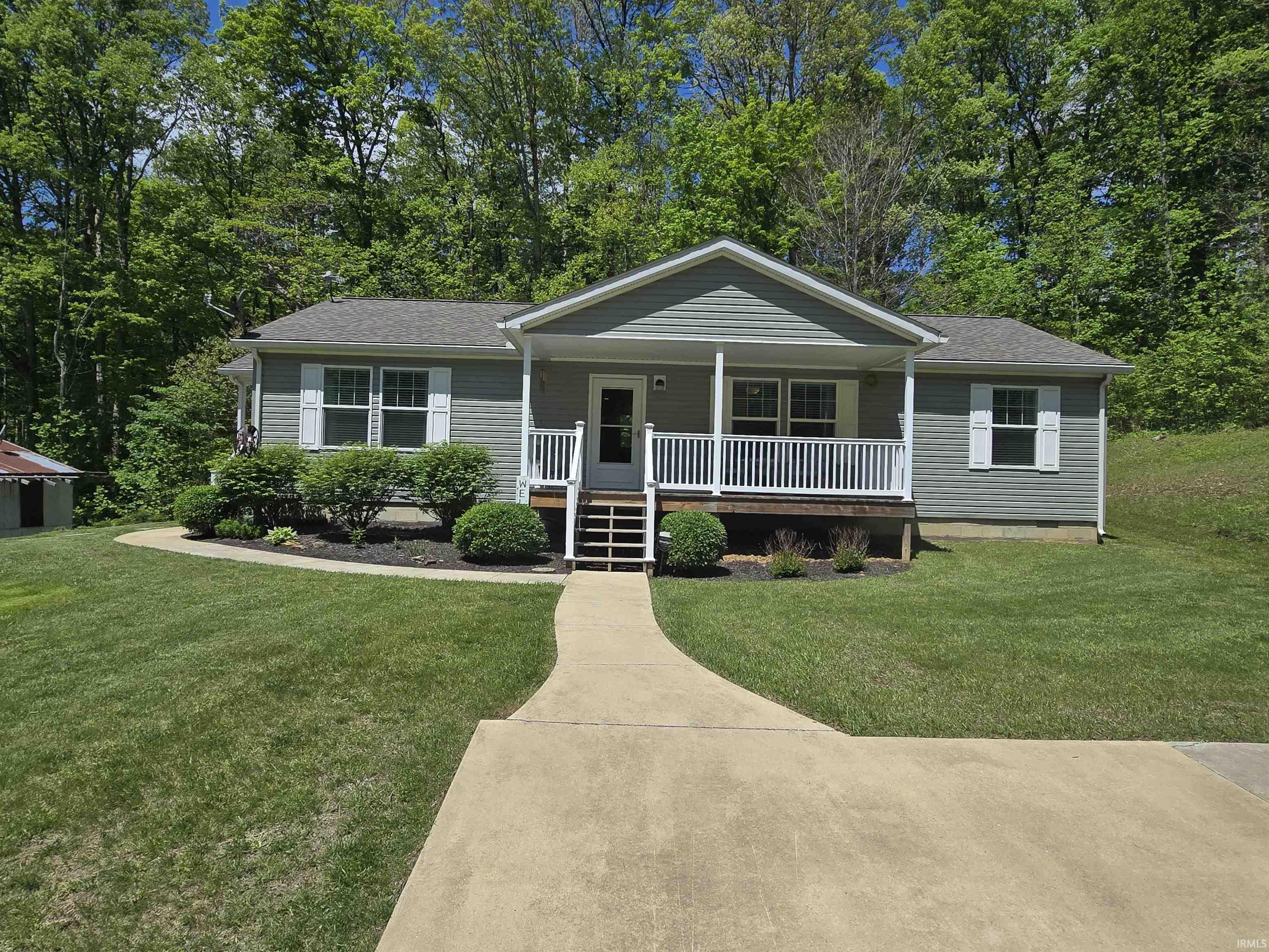3800 Garrard Chapel Road Bowling Green IN 47833
