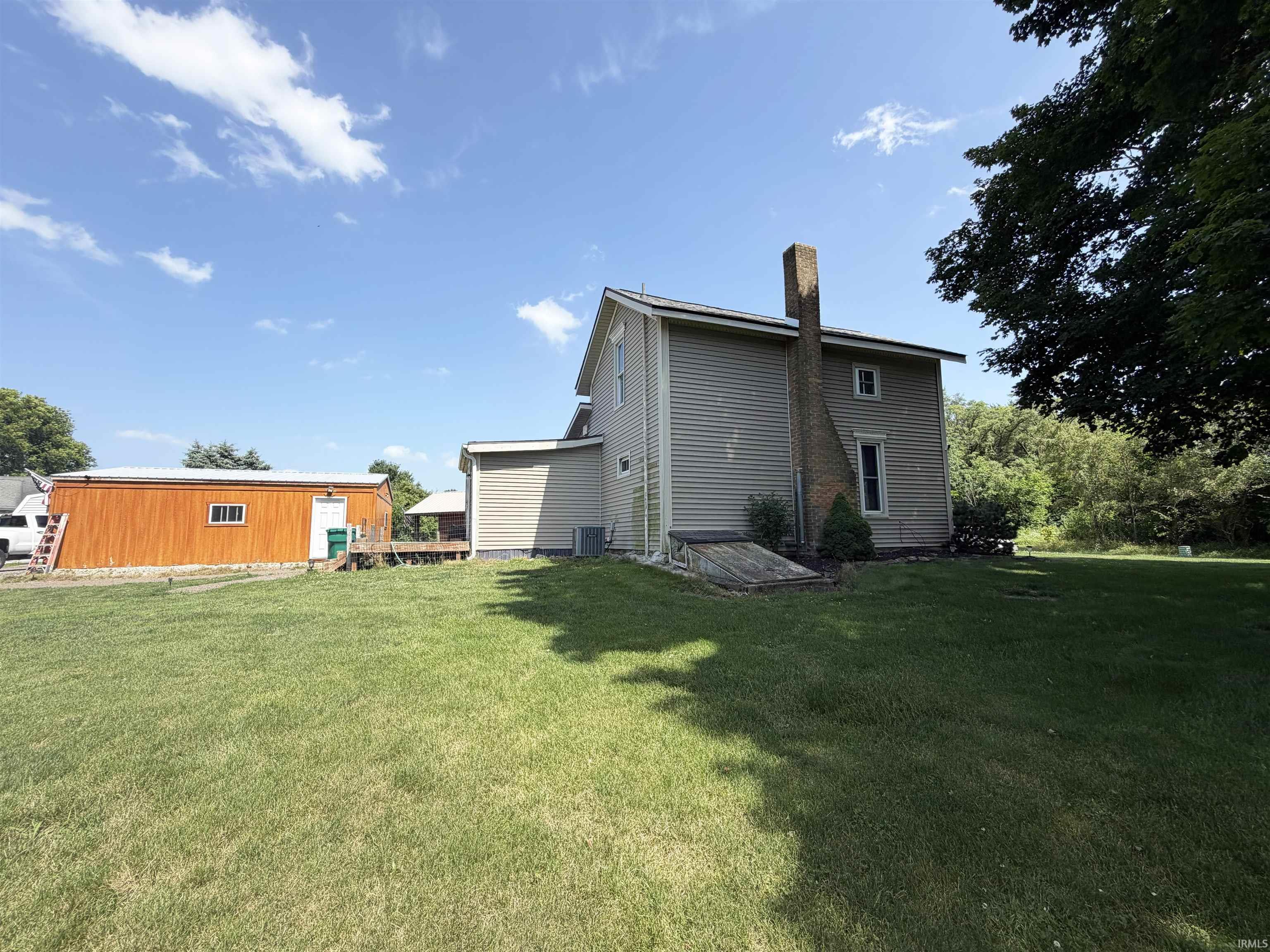 1988 N Queen Road Walkerton IN 46574