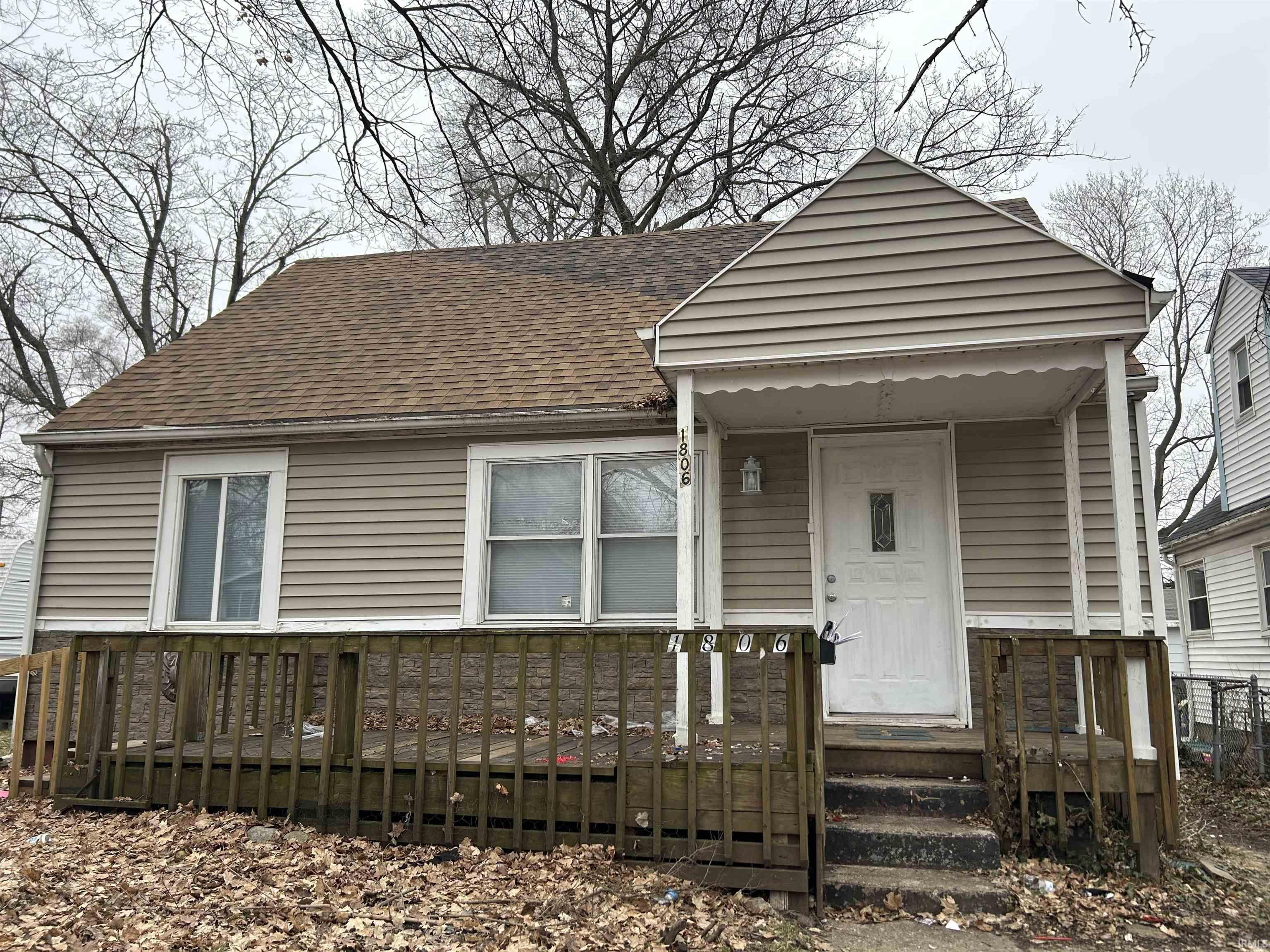 1806 Obrien Street South Bend IN 46628