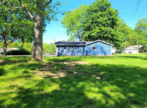 210 N Walnut Street Delphi IN 46923