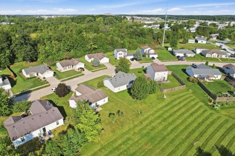 9804 La Mesa Drive Fort Wayne IN 46825