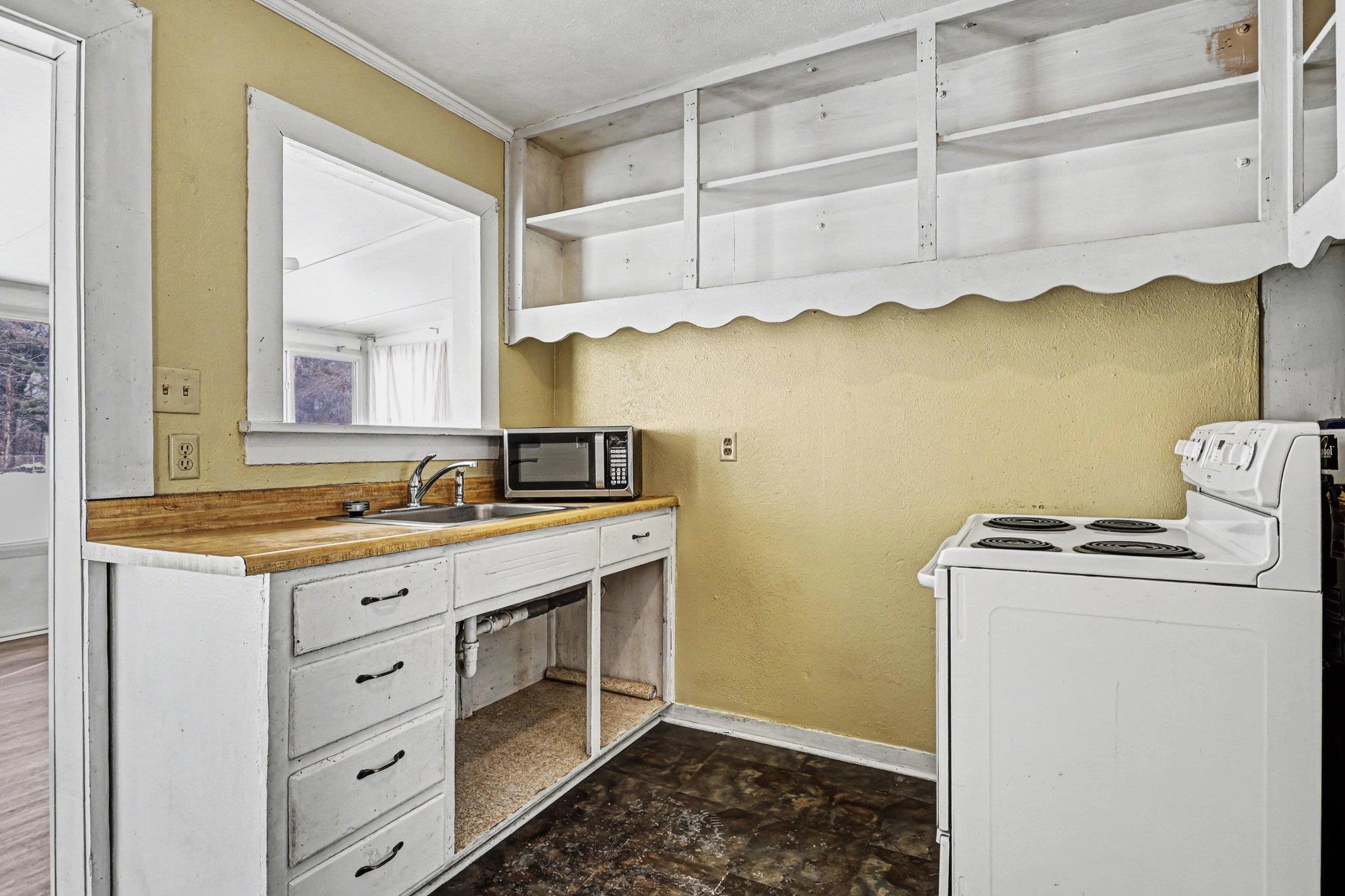 1517 Maplehurst Street Street Mishawaka IN 46565