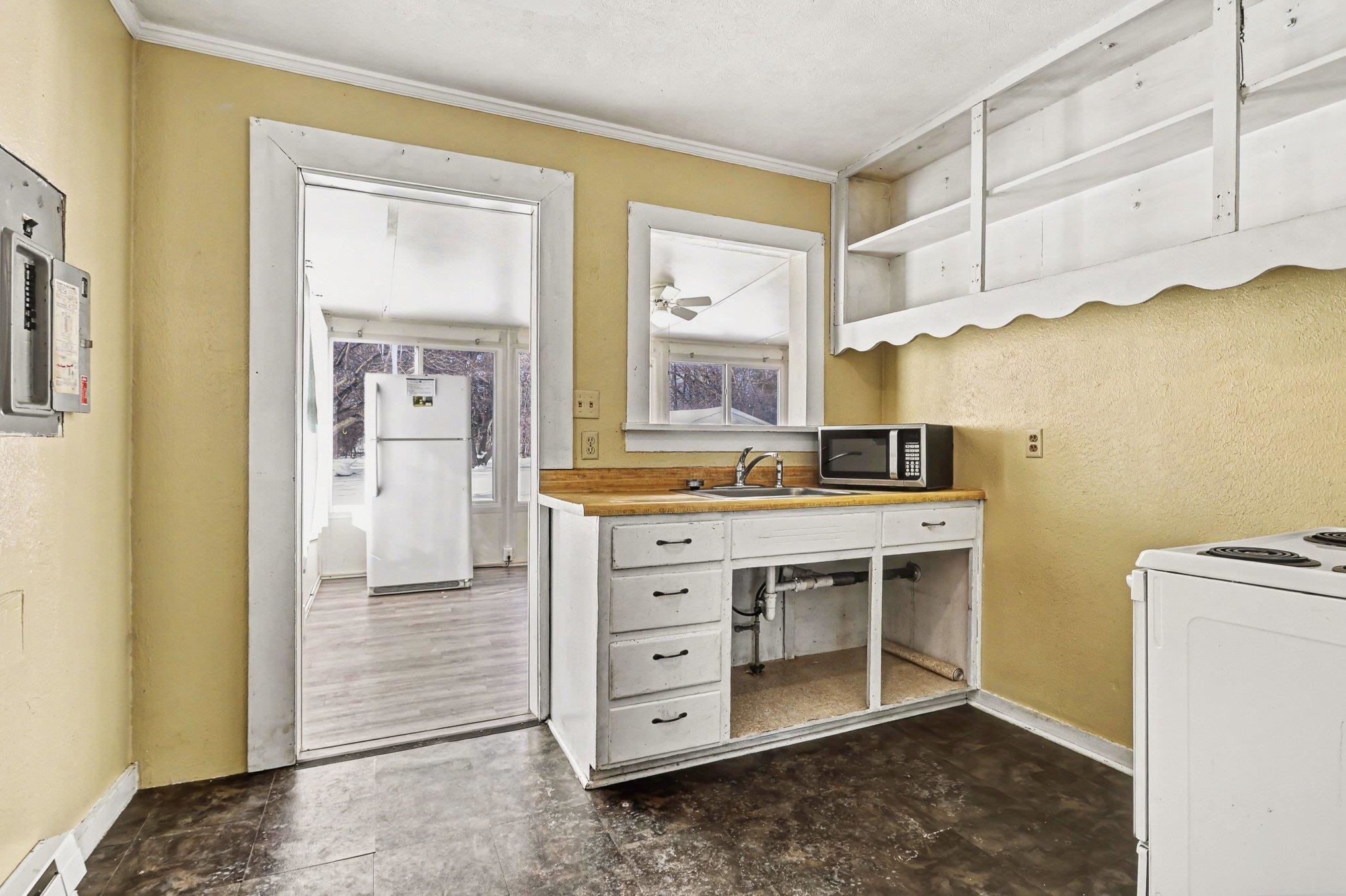 1517 Maplehurst Street Street Mishawaka IN 46565