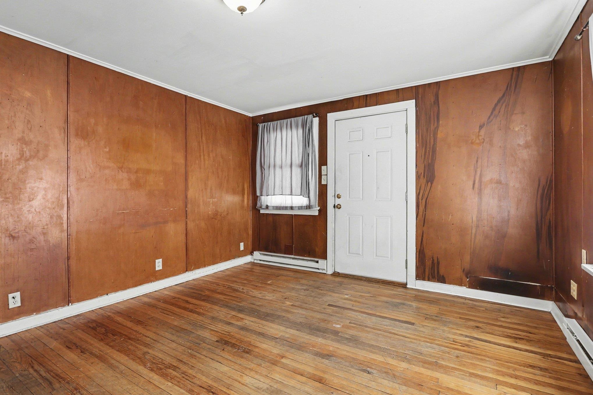 1517 Maplehurst Street Street Mishawaka IN 46565