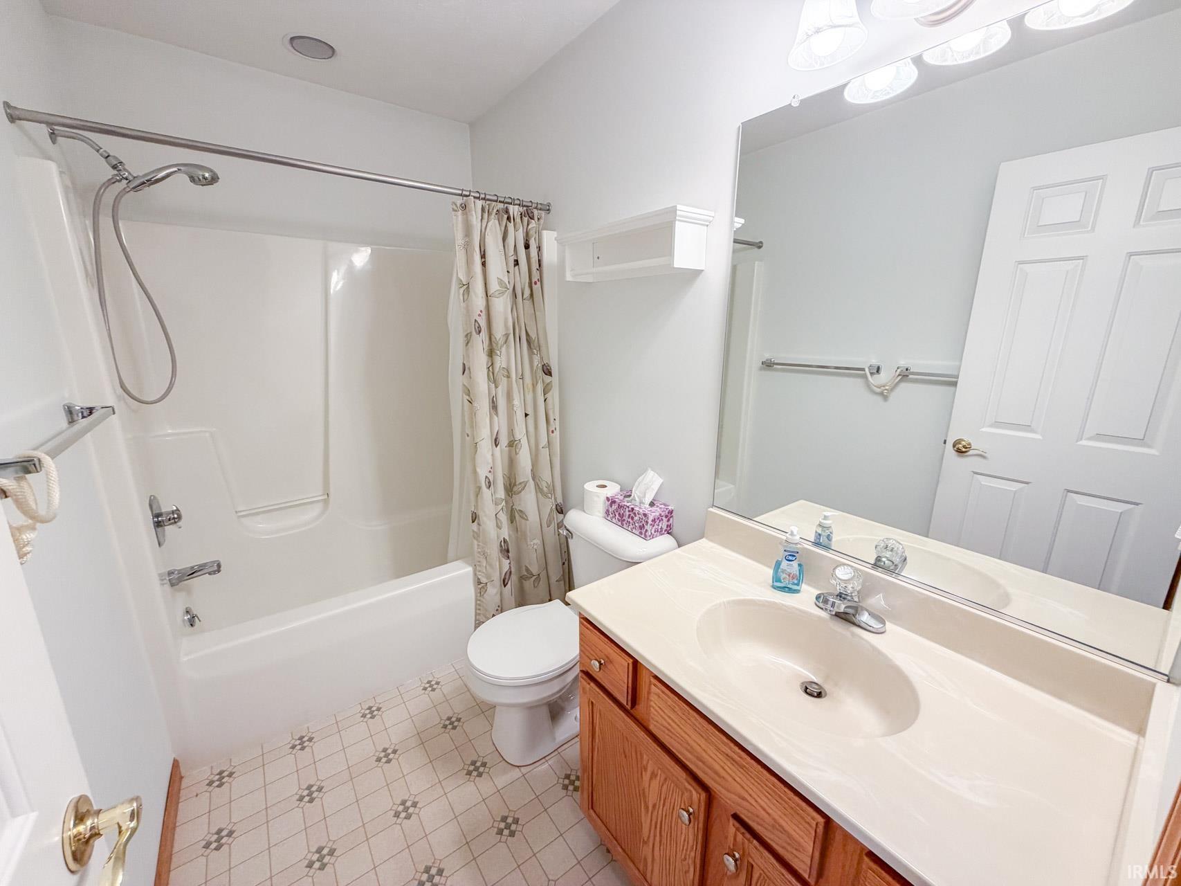 60572 Ashton Way Elkhart IN 46528