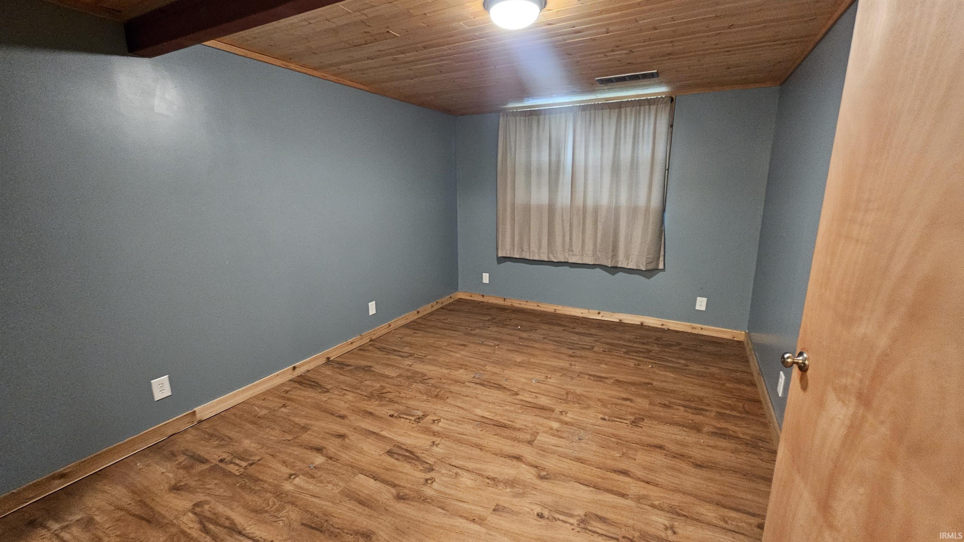 23913 Nora Street Elkhart IN 46516