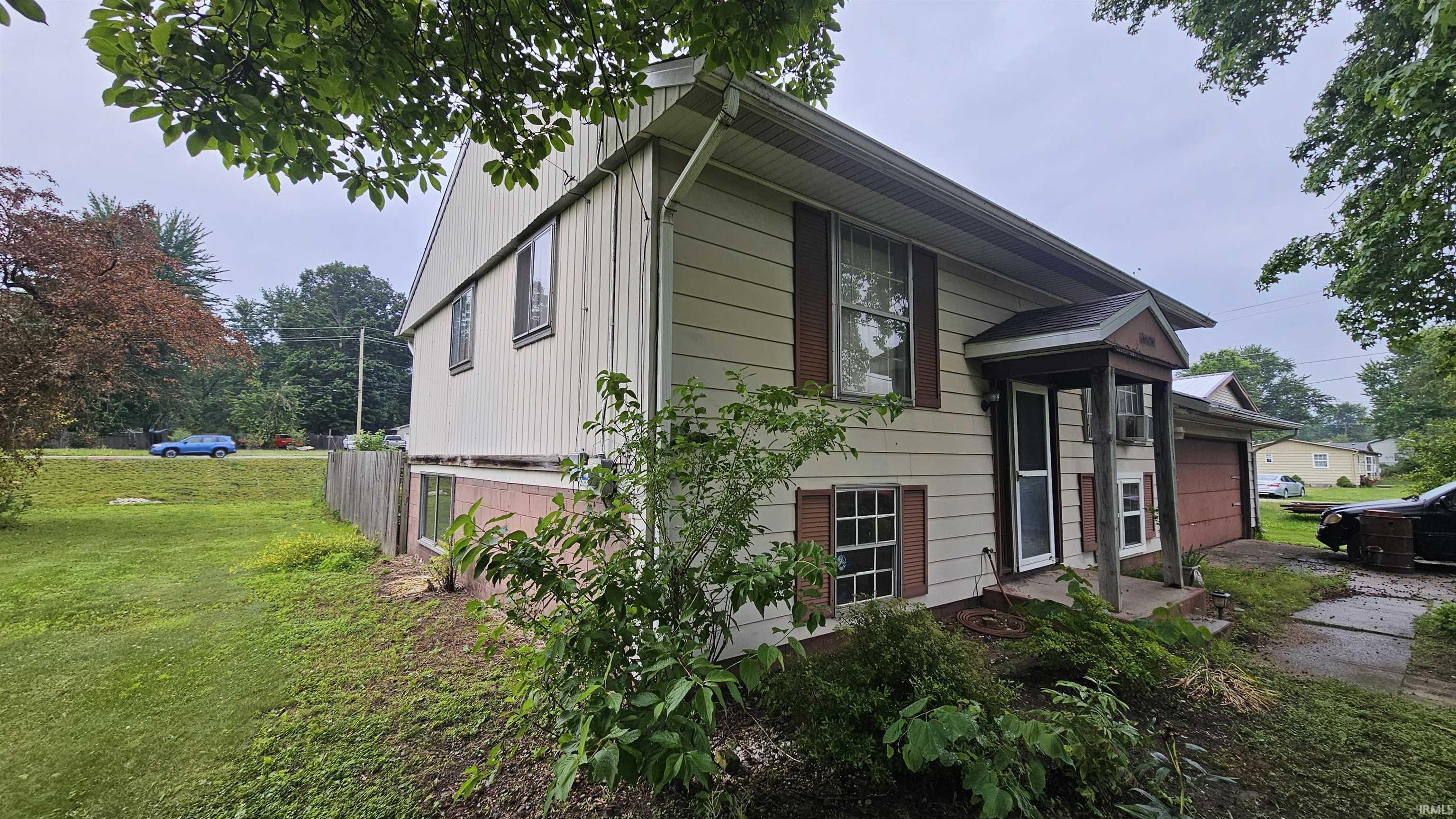 23913 Nora Street Elkhart IN 46516