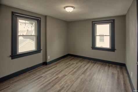 2141 Dodge Avenue Fort Wayne IN 46805