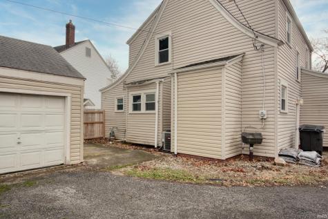 2141 Dodge Avenue Fort Wayne IN 46805