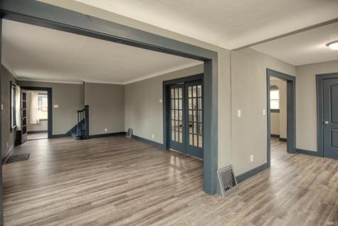 2141 Dodge Avenue Fort Wayne IN 46805