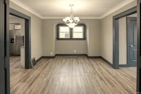 2141 Dodge Avenue Fort Wayne IN 46805