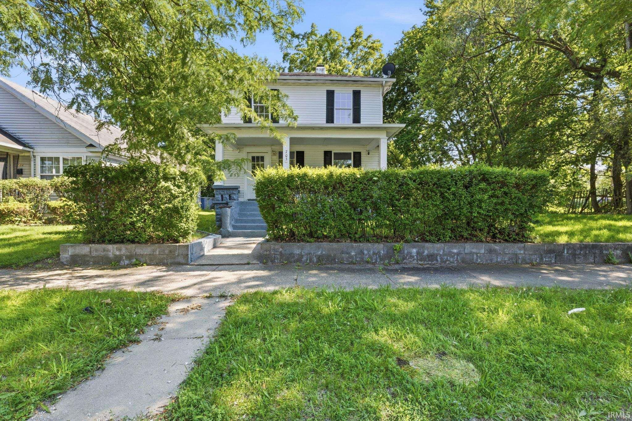 705 W Indiana Avenue Elkhart IN 46516