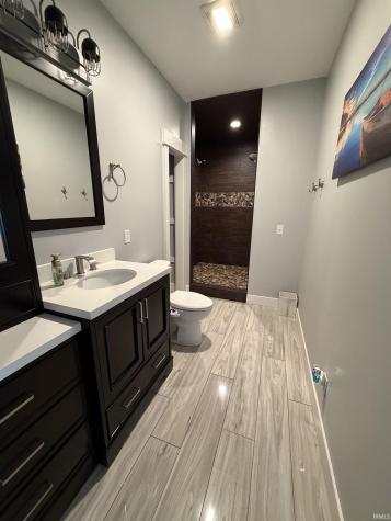 10387 N Leeland Lane Syracuse IN 46567